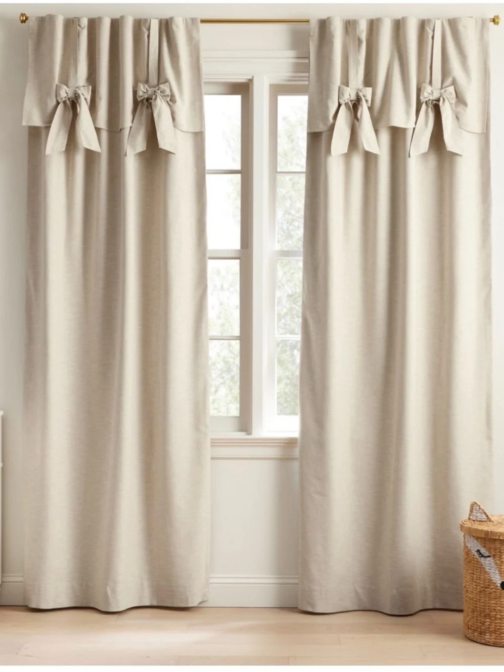 Pottery Barn Kids Evelyn Linen Blend Bow Valance Blackout Curtain 2 panels beige